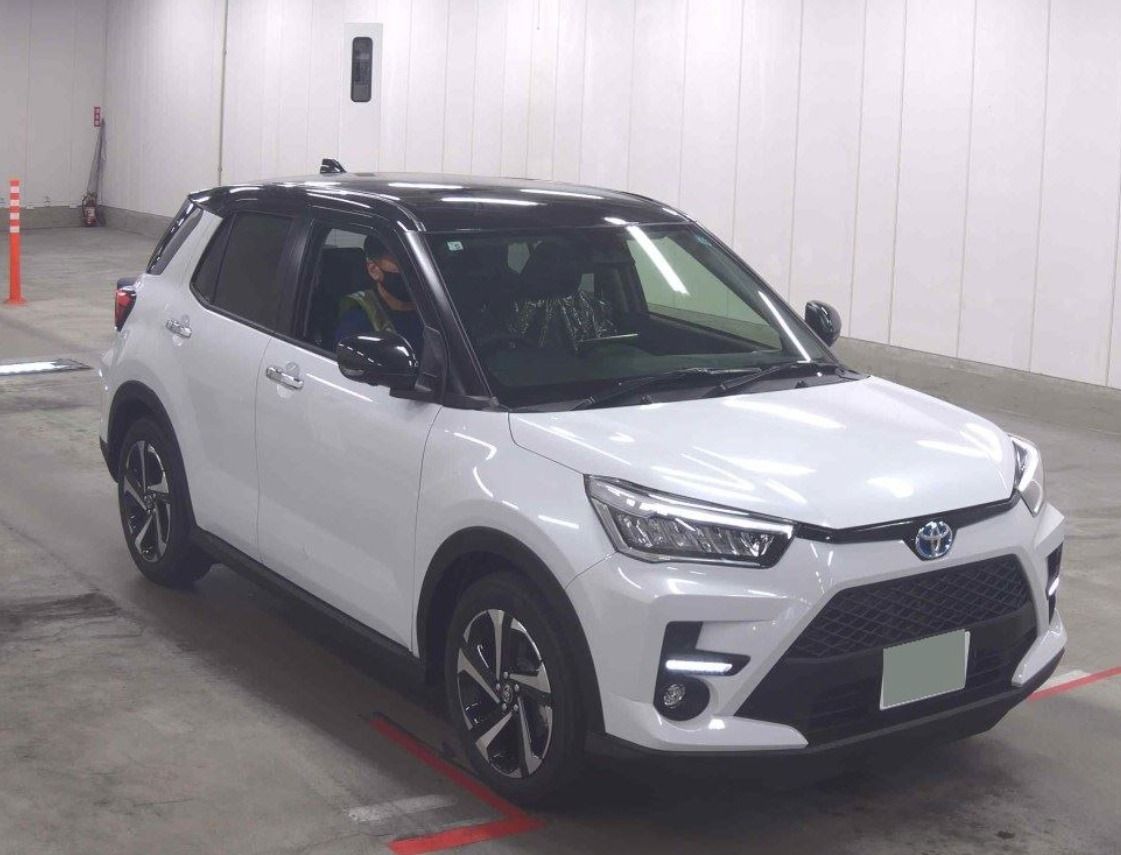 Toyota Raize Hybrid Z