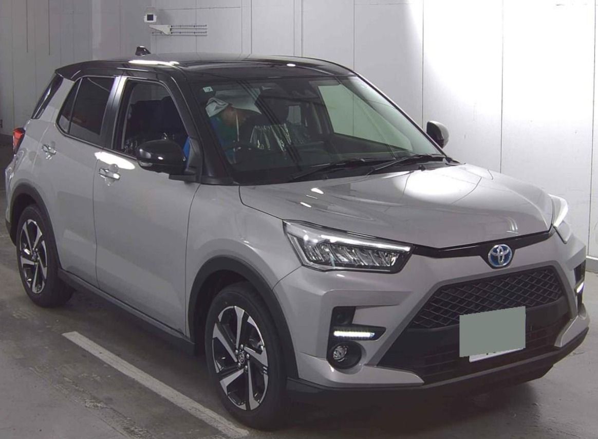 Toyota Raize Hybrid Z
